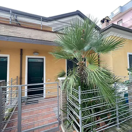 71 Indipendente Con Giardino